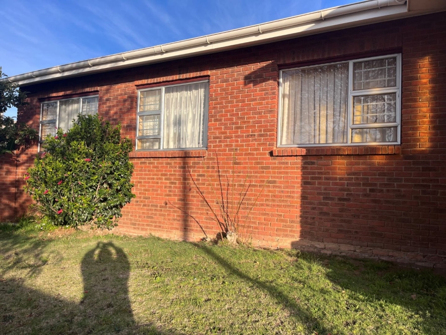 3 Bedroom Property for Sale in Heiderand Western Cape